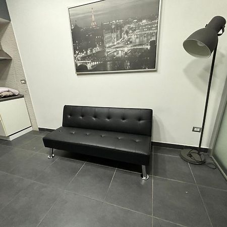 Napoli Centro Casa Con Due Camere E Cucina Kültér fotó