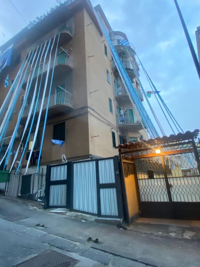Napoli Centro Casa Con Due Camere E Cucina Kültér fotó